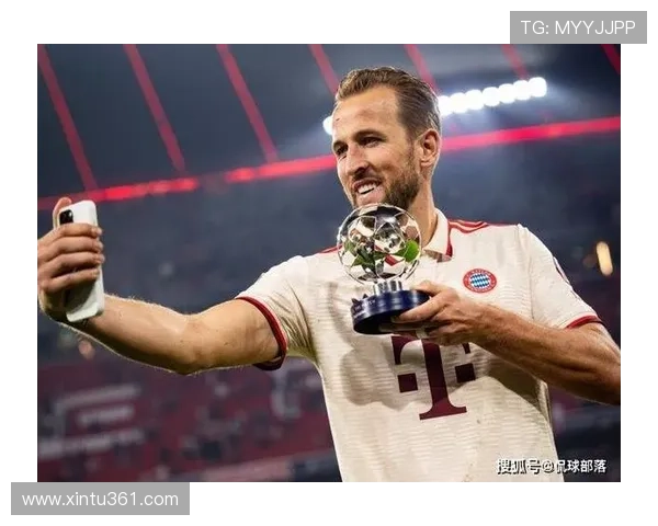 38岁大卫路易斯火力全开十人应战九十分钟零封荣膺欧冠MVP